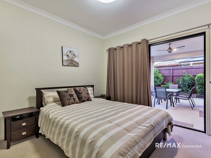 17 Waterway Crescent, Murrumba Downs QLD 4503