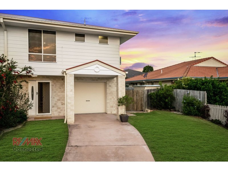 2/9 Lady Bowen Parade, Rothwell QLD 4022