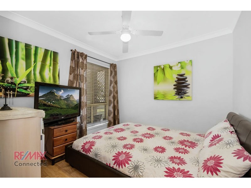 9 Higgs Street, Rothwell QLD 4022