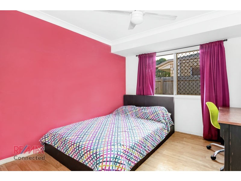 9 Higgs Street, Rothwell QLD 4022