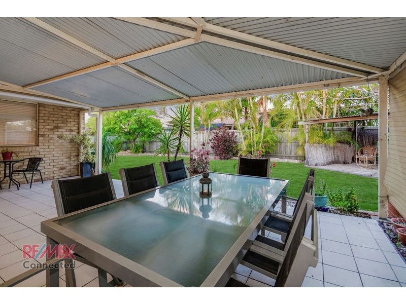 9 Higgs Street, Rothwell QLD 4022