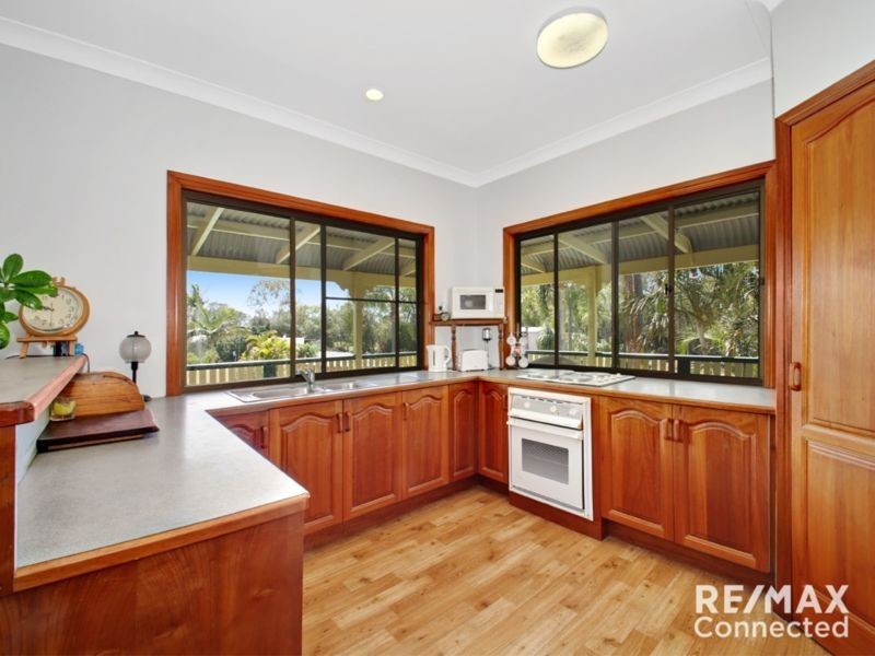 271 Beachmere Road, Beachmere QLD 4510