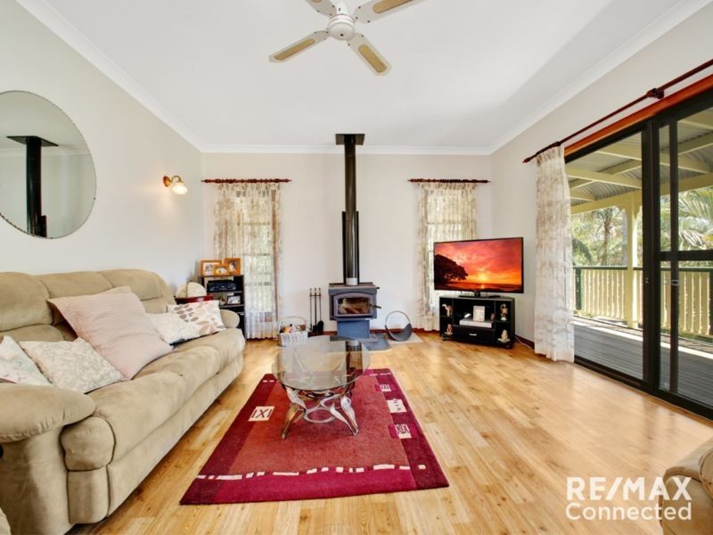 271 Beachmere Road, Beachmere QLD 4510