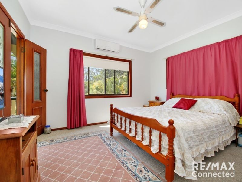271 Beachmere Road, Beachmere QLD 4510