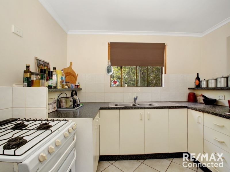271 Beachmere Road, Beachmere QLD 4510