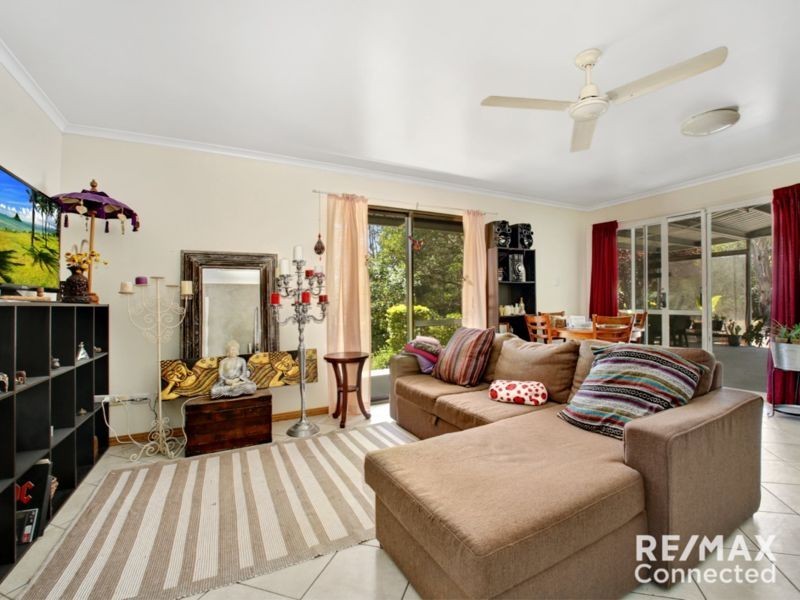 271 Beachmere Road, Beachmere QLD 4510