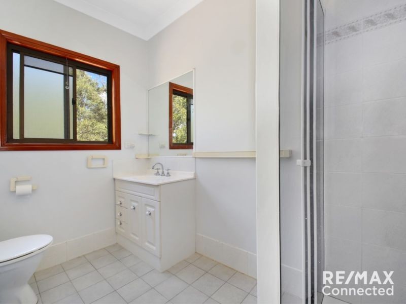 271 Beachmere Road, Beachmere QLD 4510