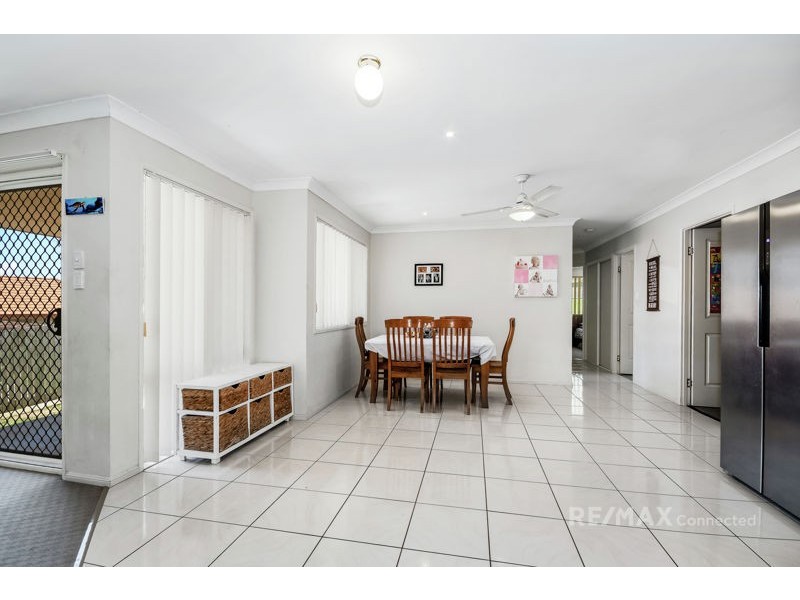5 Emperor Court, Kallangur QLD 4503