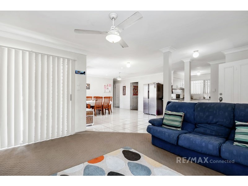 5 Emperor Court, Kallangur QLD 4503