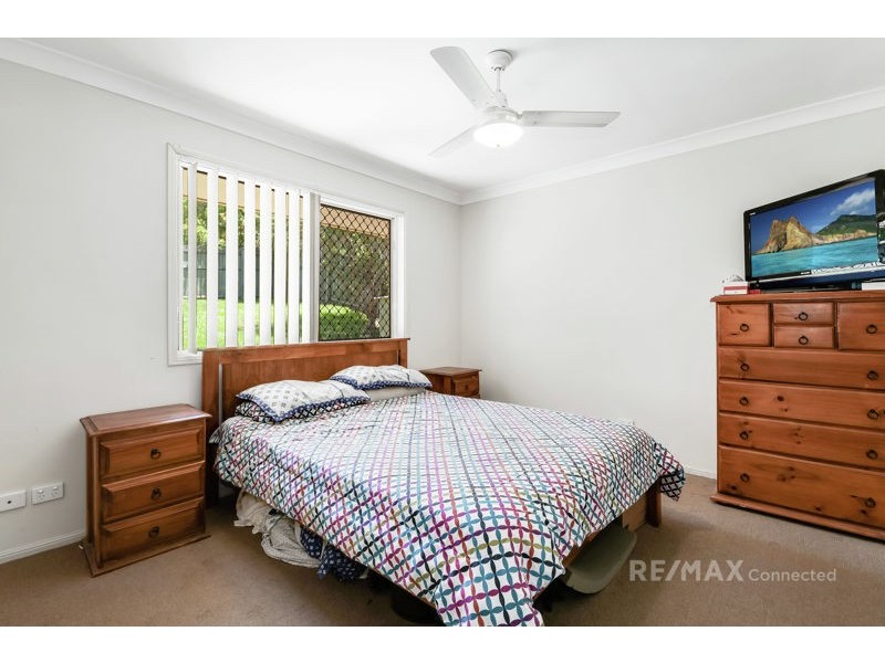 5 Emperor Court, Kallangur QLD 4503