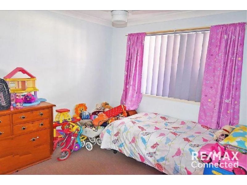 1 HOLLAND CRESCENT, Wynnum West QLD 4178
