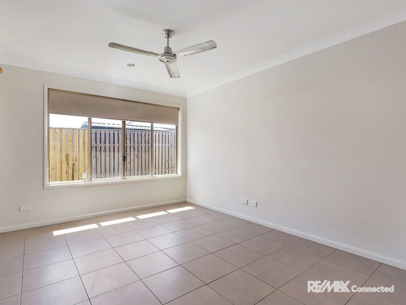 52 BERGAMOT CRCT, Griffin QLD 4503