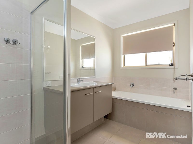 52 BERGAMOT CRCT, Griffin QLD 4503