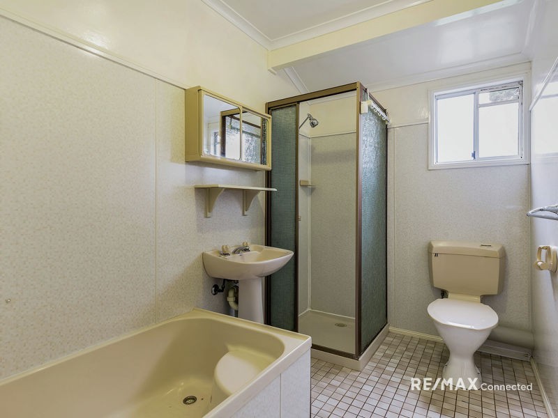 12 Bordeau Crescent, Petrie QLD 4502