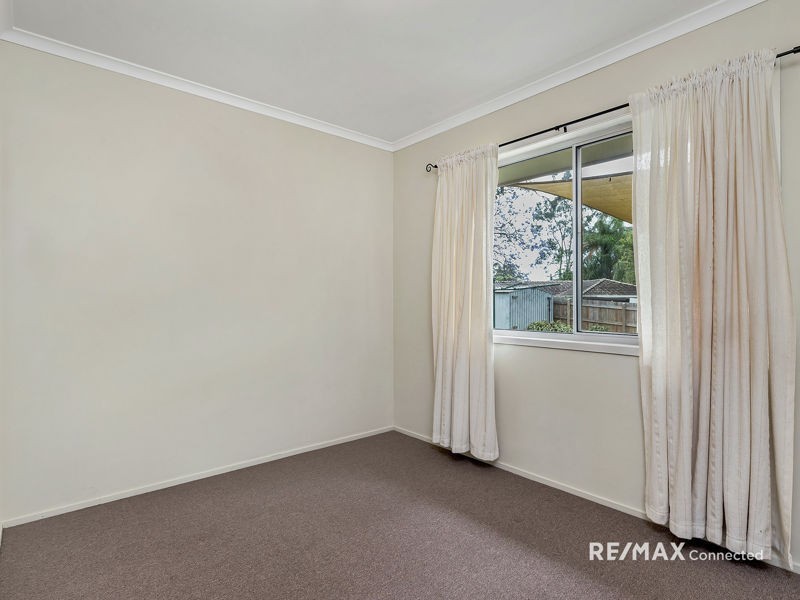 12 Bordeau Crescent, Petrie QLD 4502