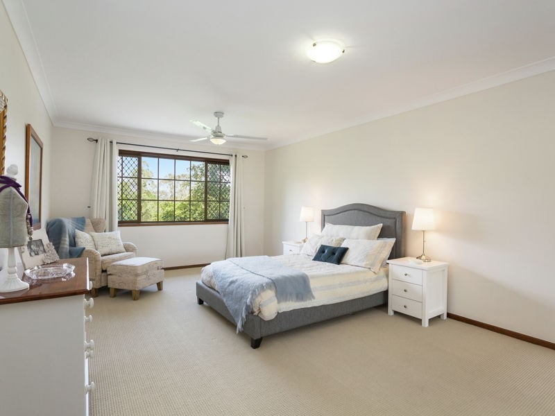 13 Vores Road, Whiteside QLD 4503