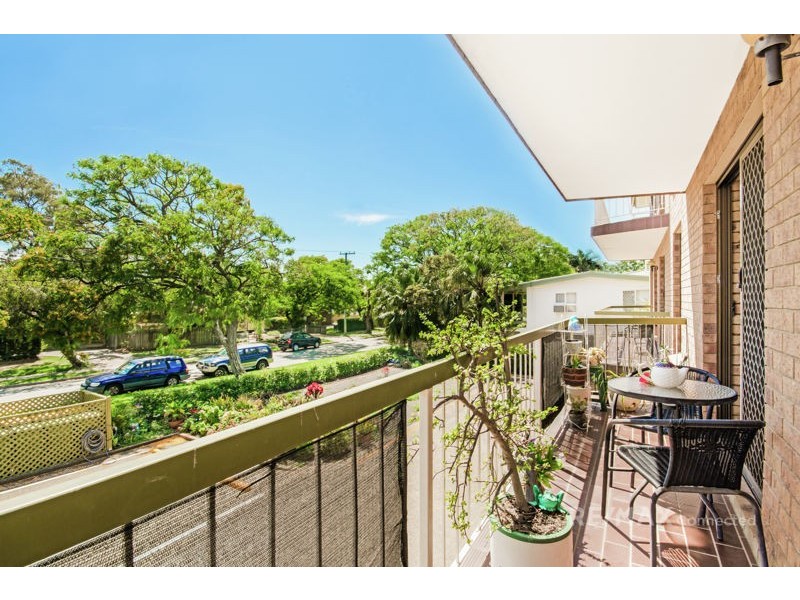 4/37 GRANT STREET, Redcliffe QLD 4020