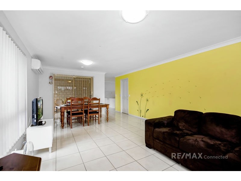 1/7 Lady Bowen Parade, Rothwell QLD 4022