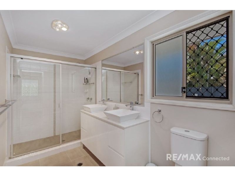 10 Wader Street, North Lakes QLD 4509