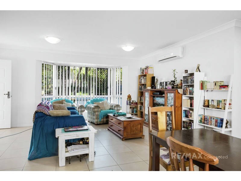 8 Patterson Street, Petrie QLD 4502