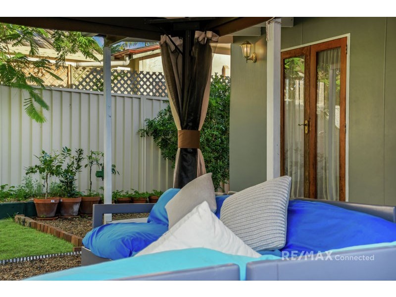 22 Frank Street, Scarborough QLD 4020