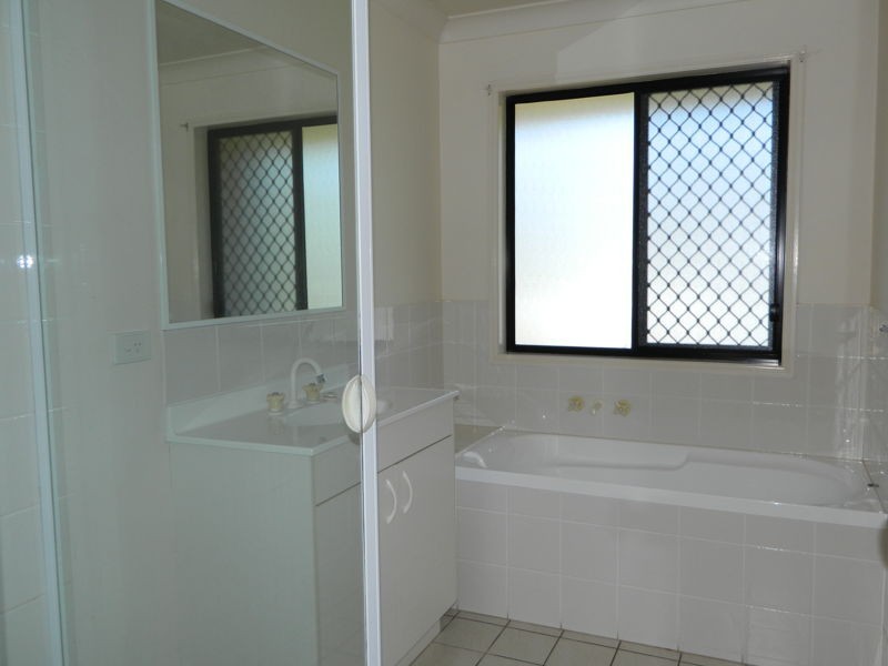 36 Ngungun Pde, Narangba QLD 4504