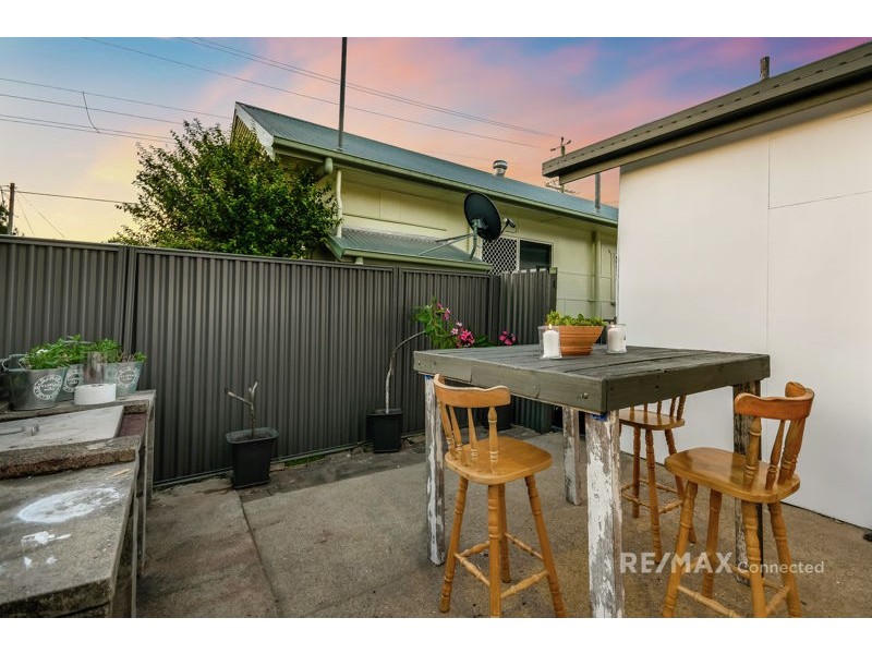 43 Bailey Street, Woody Point QLD 4019