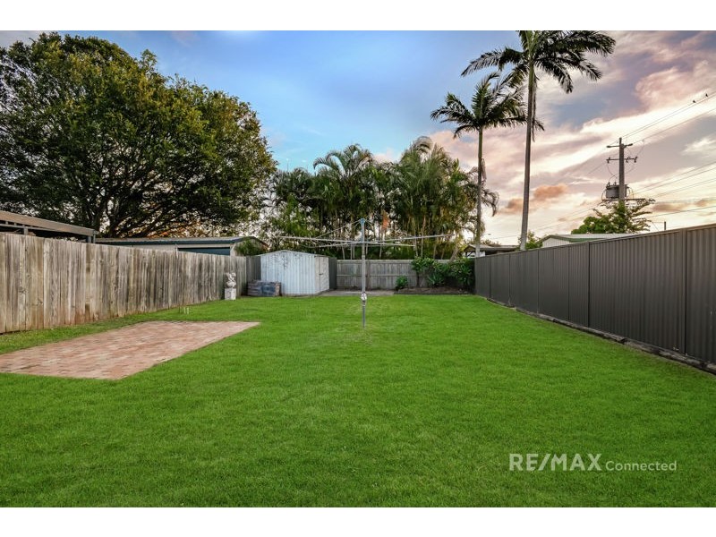 43 Bailey Street, Woody Point QLD 4019