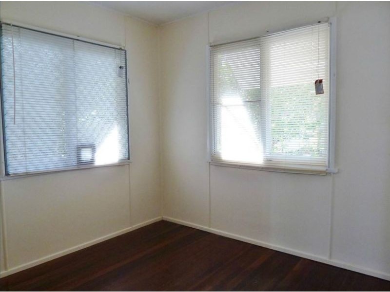 72 Turner Street, Scarborough QLD 4020