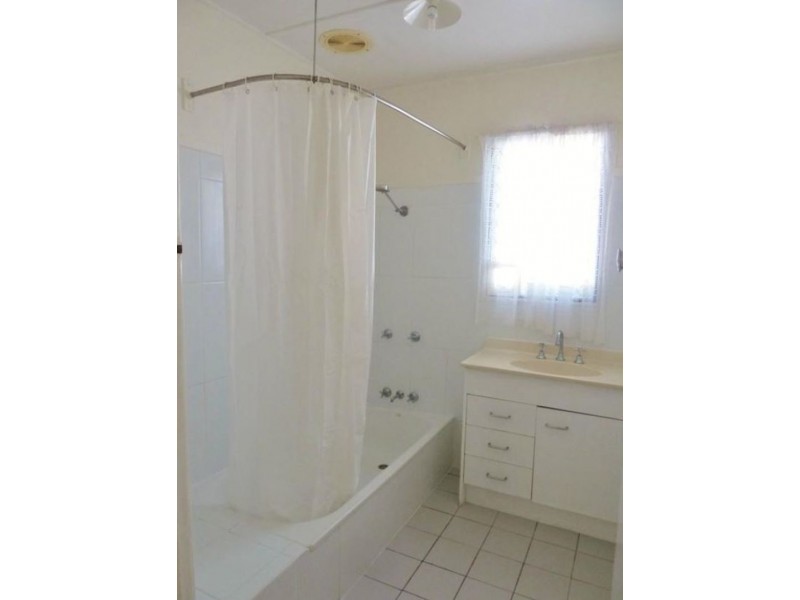 72 Turner Street, Scarborough QLD 4020