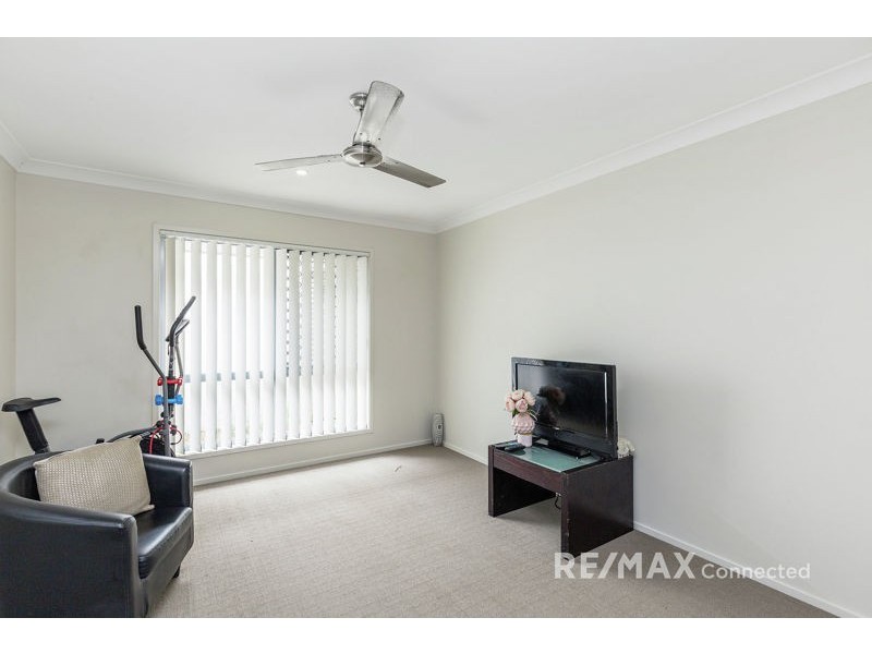 32 Cowen Terrace, North Lakes QLD 4509