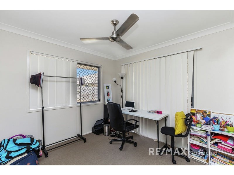 32 Cowen Terrace, North Lakes QLD 4509