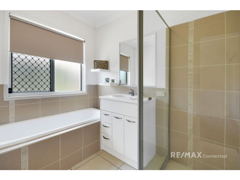 63 Sears Parade, North Lakes QLD 4509