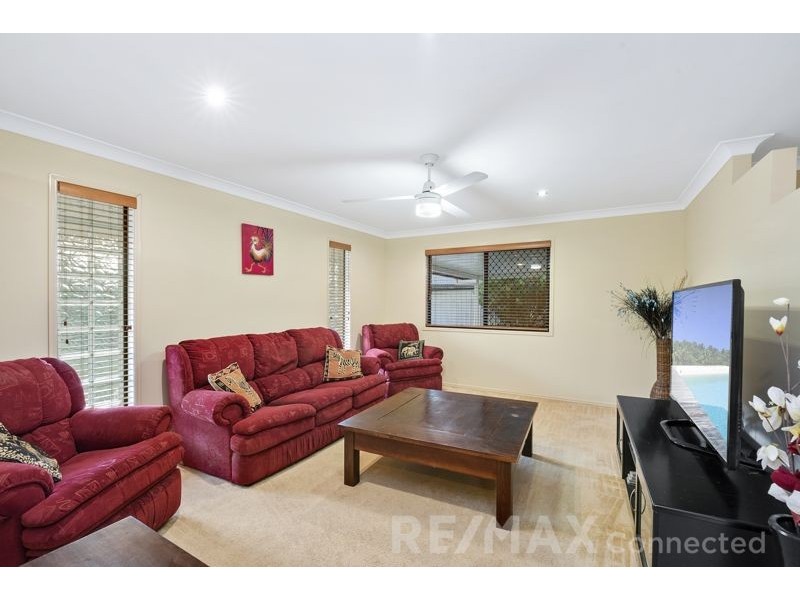 33 Jamor Court, Elimbah QLD 4516