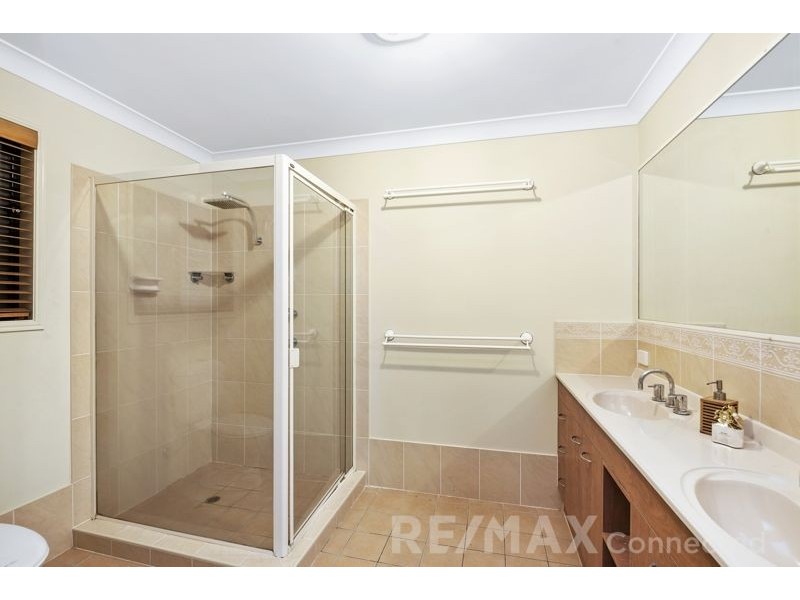 33 Jamor Court, Elimbah QLD 4516