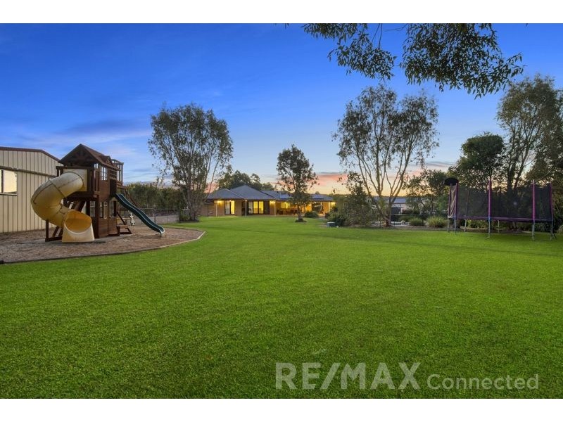 33 Jamor Court, Elimbah QLD 4516