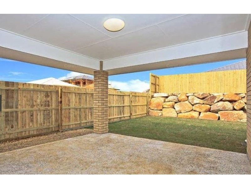5 Livingstone Court, North Lakes QLD 4509