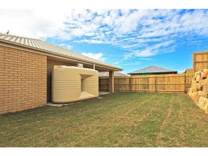 5 Livingstone Court, North Lakes QLD 4509