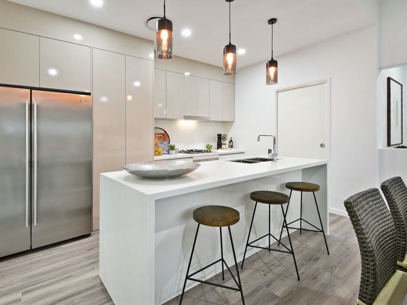 20 Lakeview Road, Morayfield QLD 4506