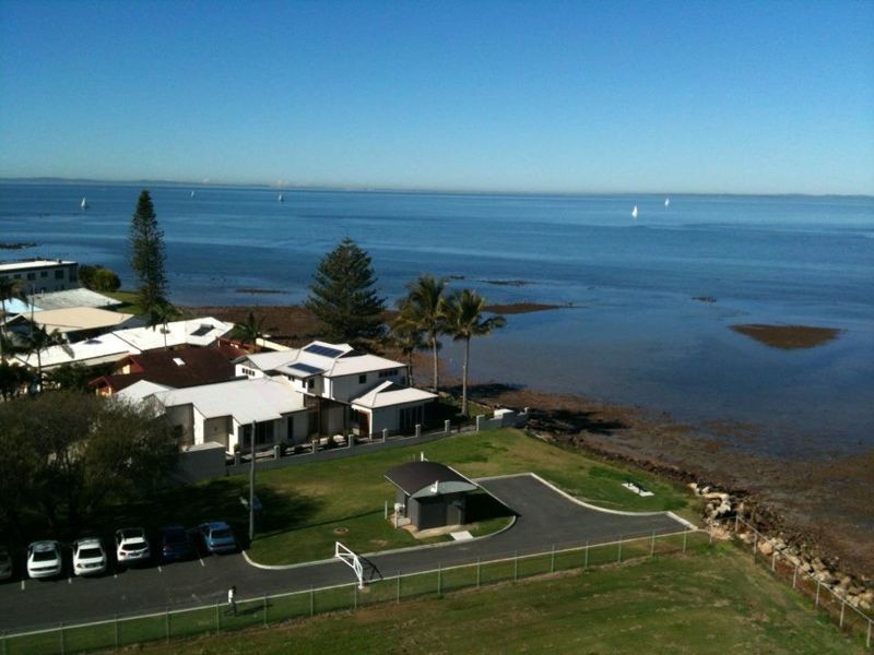 14 Oxley Avenue, Woody Point QLD 4019