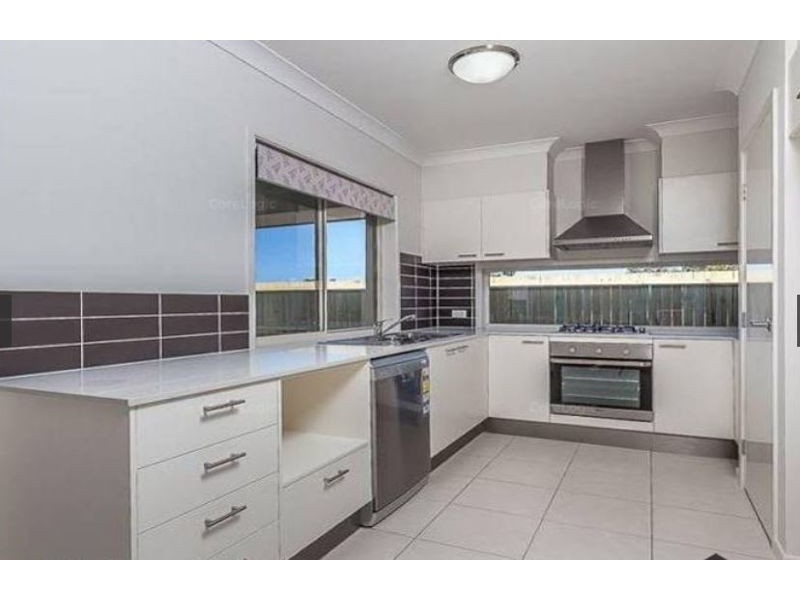 2 Shoreacres Street, North Lakes QLD 4509