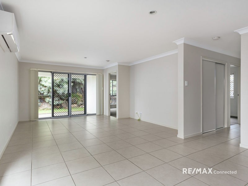 15 Denham Crescent, North Lakes QLD 4509
