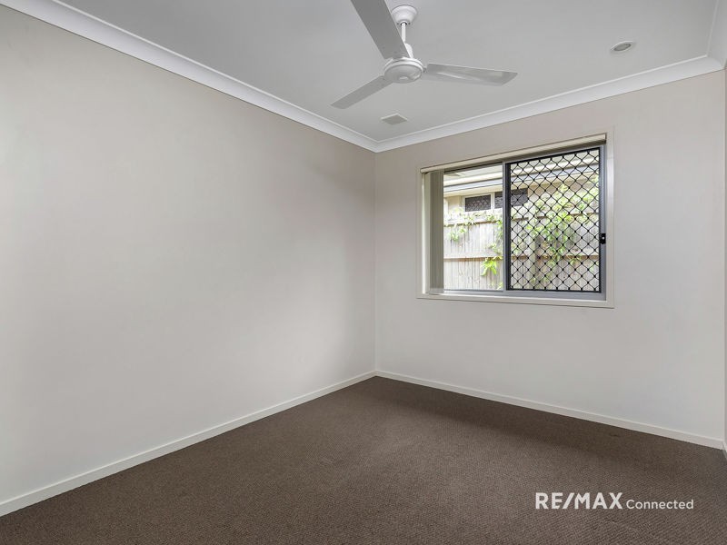 15 Denham Crescent, North Lakes QLD 4509