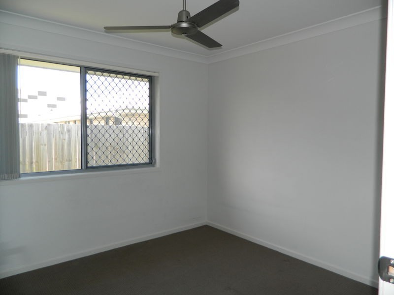 14 Hubner Drive, Rothwell QLD 4022