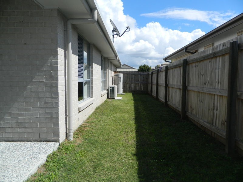 14 Hubner Drive, Rothwell QLD 4022