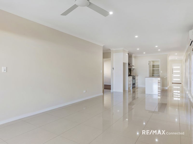 38 Lemongrass Circuit, Griffin QLD 4503