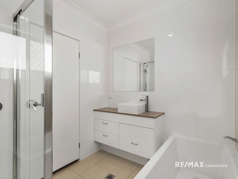 38 Lemongrass Circuit, Griffin QLD 4503