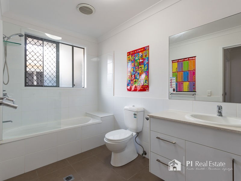 1/15-23 Redondo Street, Ningi QLD 4511