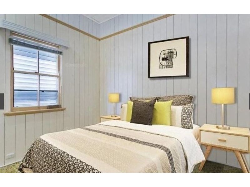 876 Sandgate Road, Clayfield QLD 4011