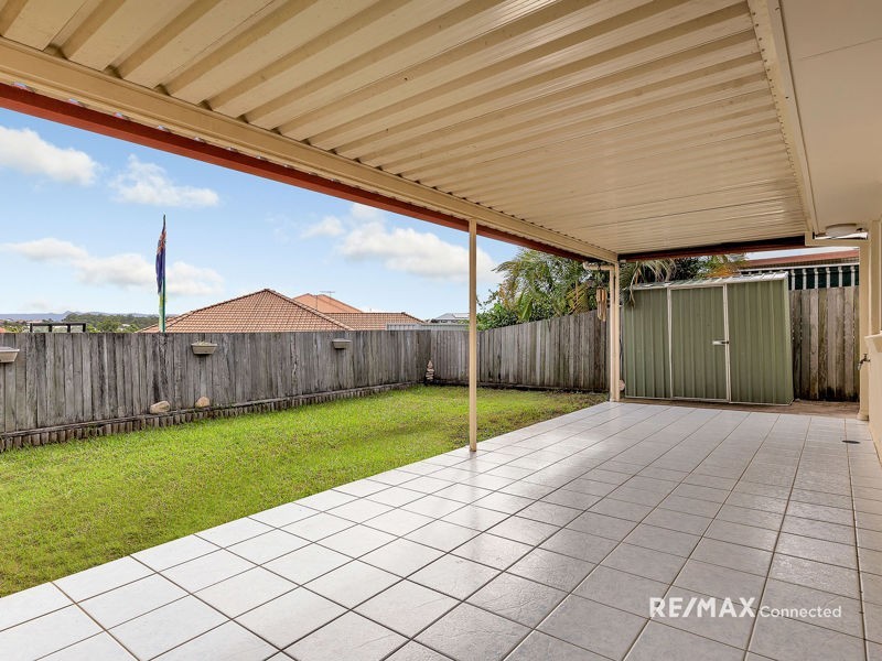 33 Southerden Drive, North Lakes QLD 4509